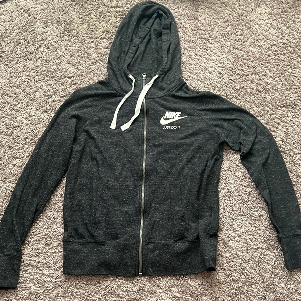 Black Nike zip up jacket
